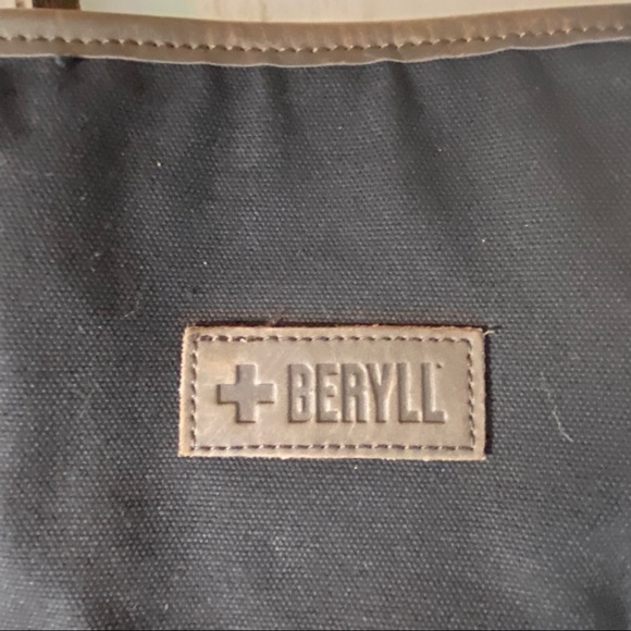 Beryll Black & Brown Canvas Leather Tote with studded design - Picture 5 of 17